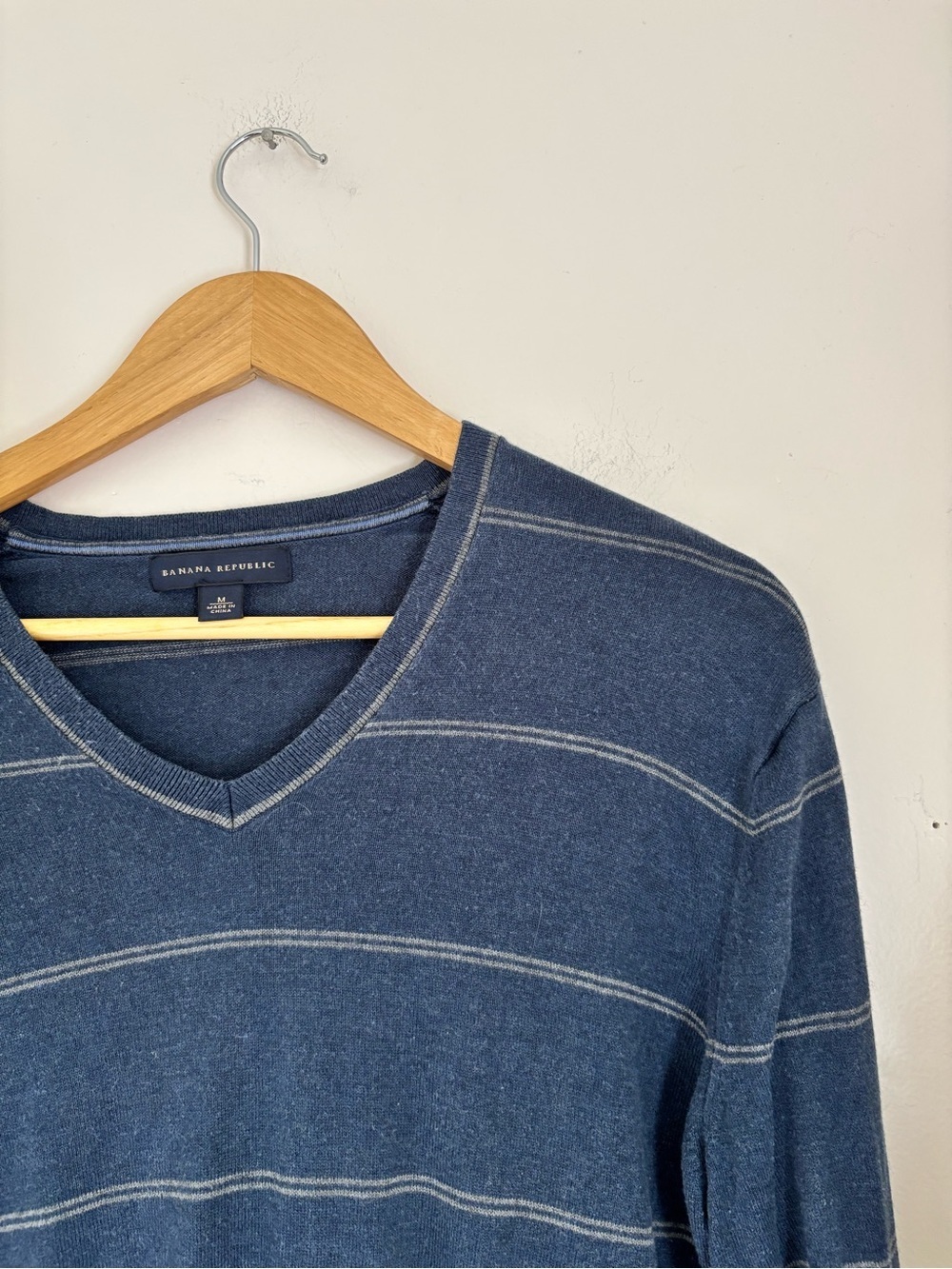 Banana Republic Silk Cotton Cashmere Luxury Blend Sweater - Picture 4 of 6